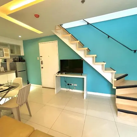 Cozy 2Br In Bgc Fort Victoria