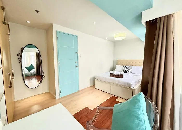 Cozy 2br In Bgc Victoria *