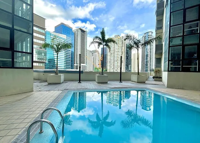 Cozy 2br In Bgc Victoria Apartamento